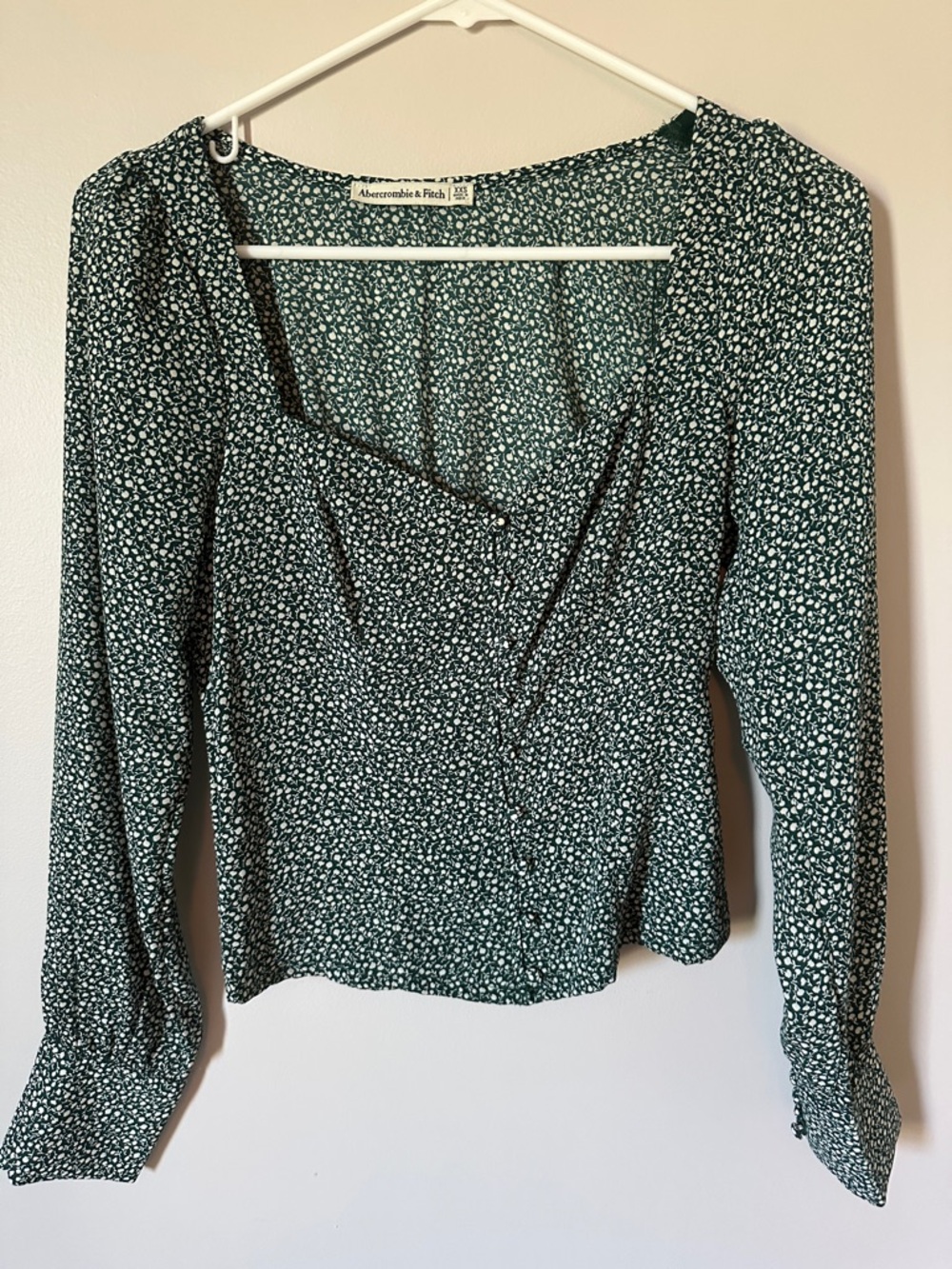 Abercrombie & Fitch Top